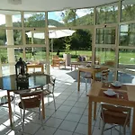La Colombiere Cantal Hotel 2*