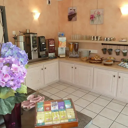 La Colombiere Cantal Hotel Massiac