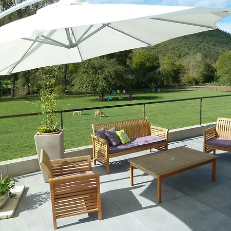 La Colombiere Cantal 2*