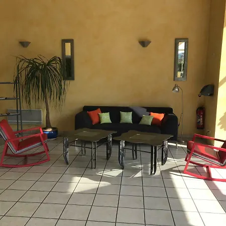 Hotel La Colombiere Cantal Massiac